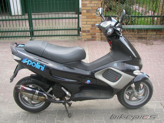 Photo 1573566