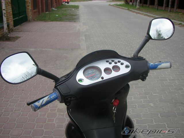 Photo 1573584