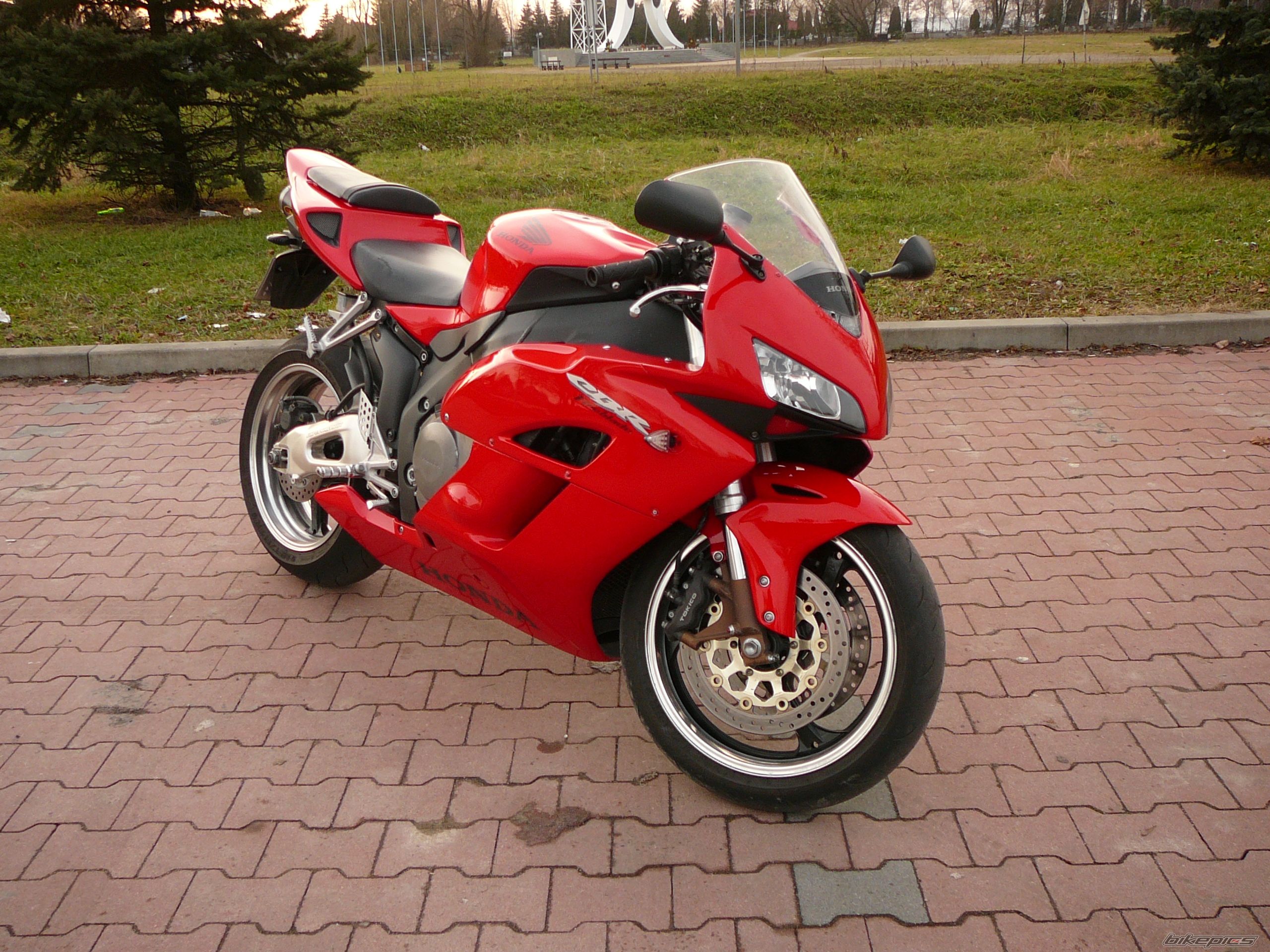 Bike Photo 1573654
