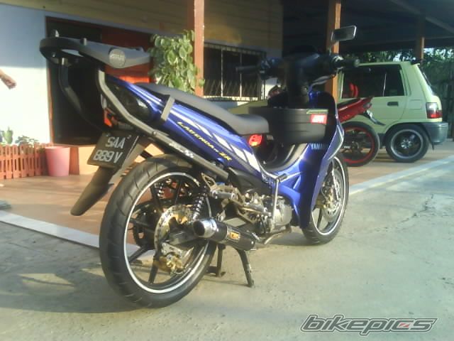 Photo 1573685