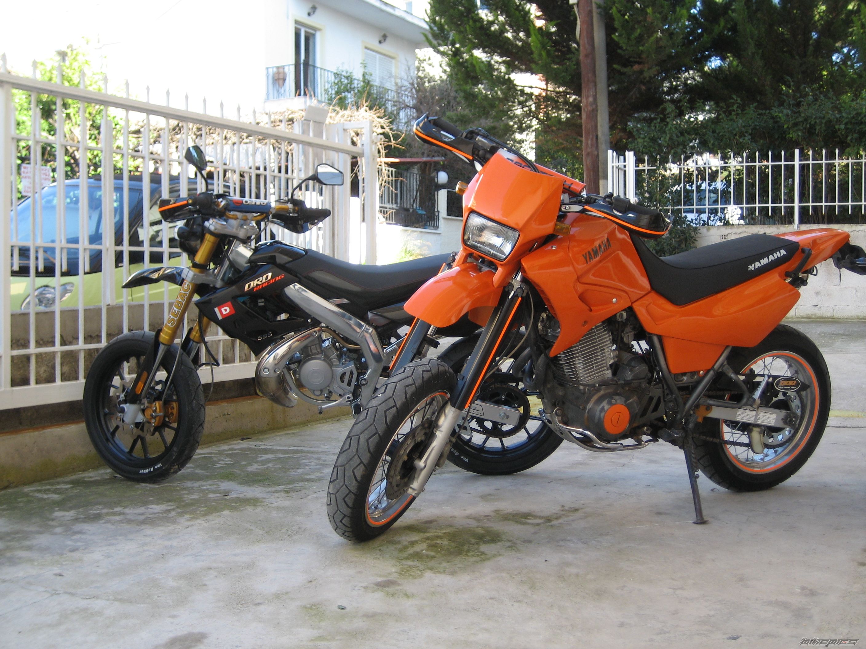 Photo 1573795