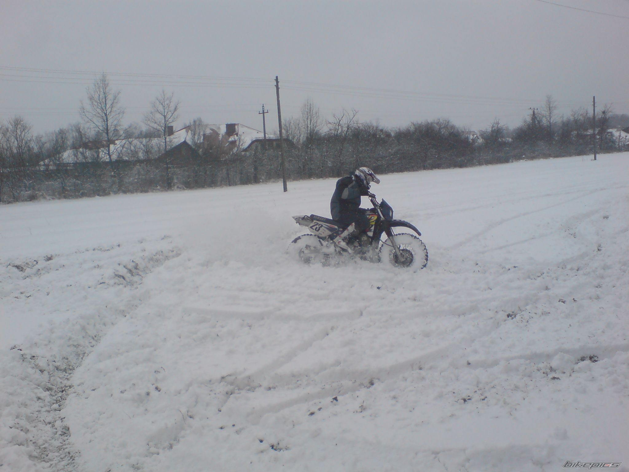 Photo 1573959