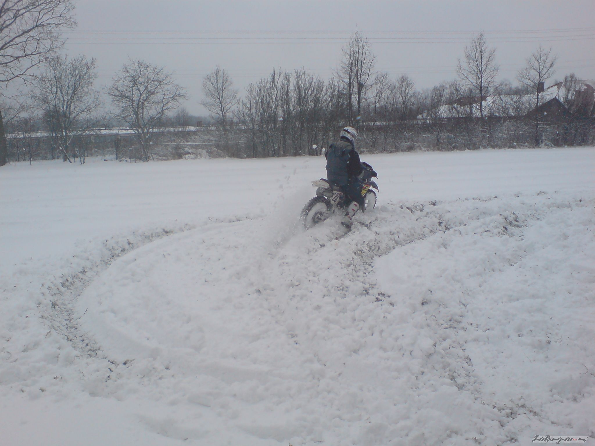 Photo 1573964