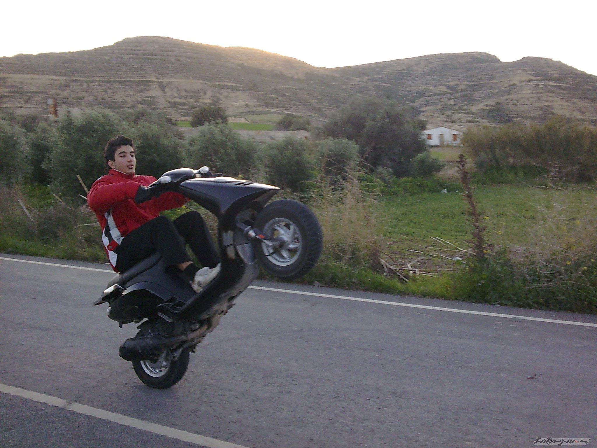 Photo 1573983