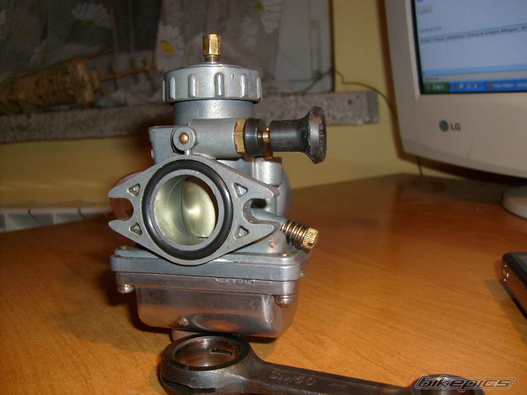 Photo 1574045