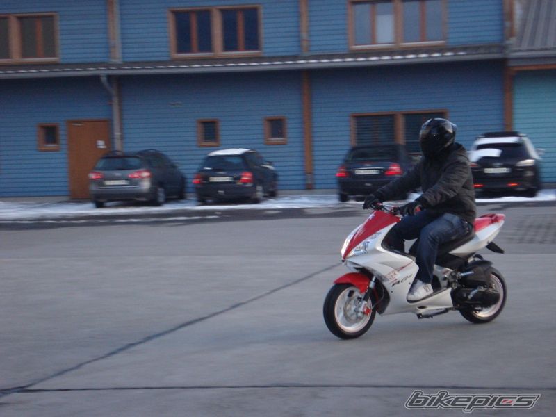 Photo 1574061