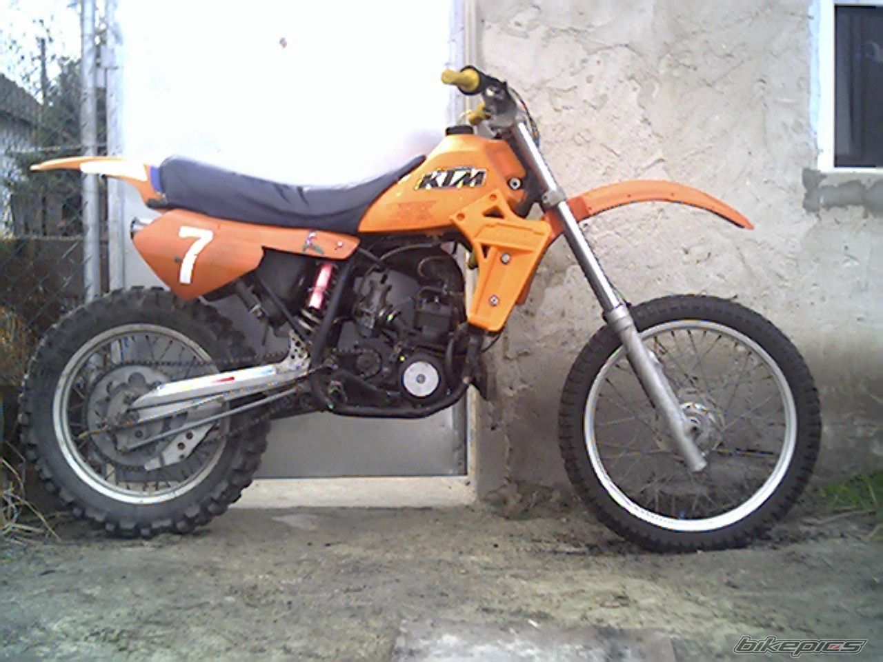 Photo 1574078