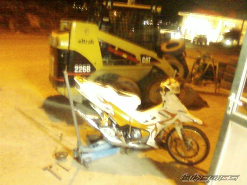 Photo 1574090