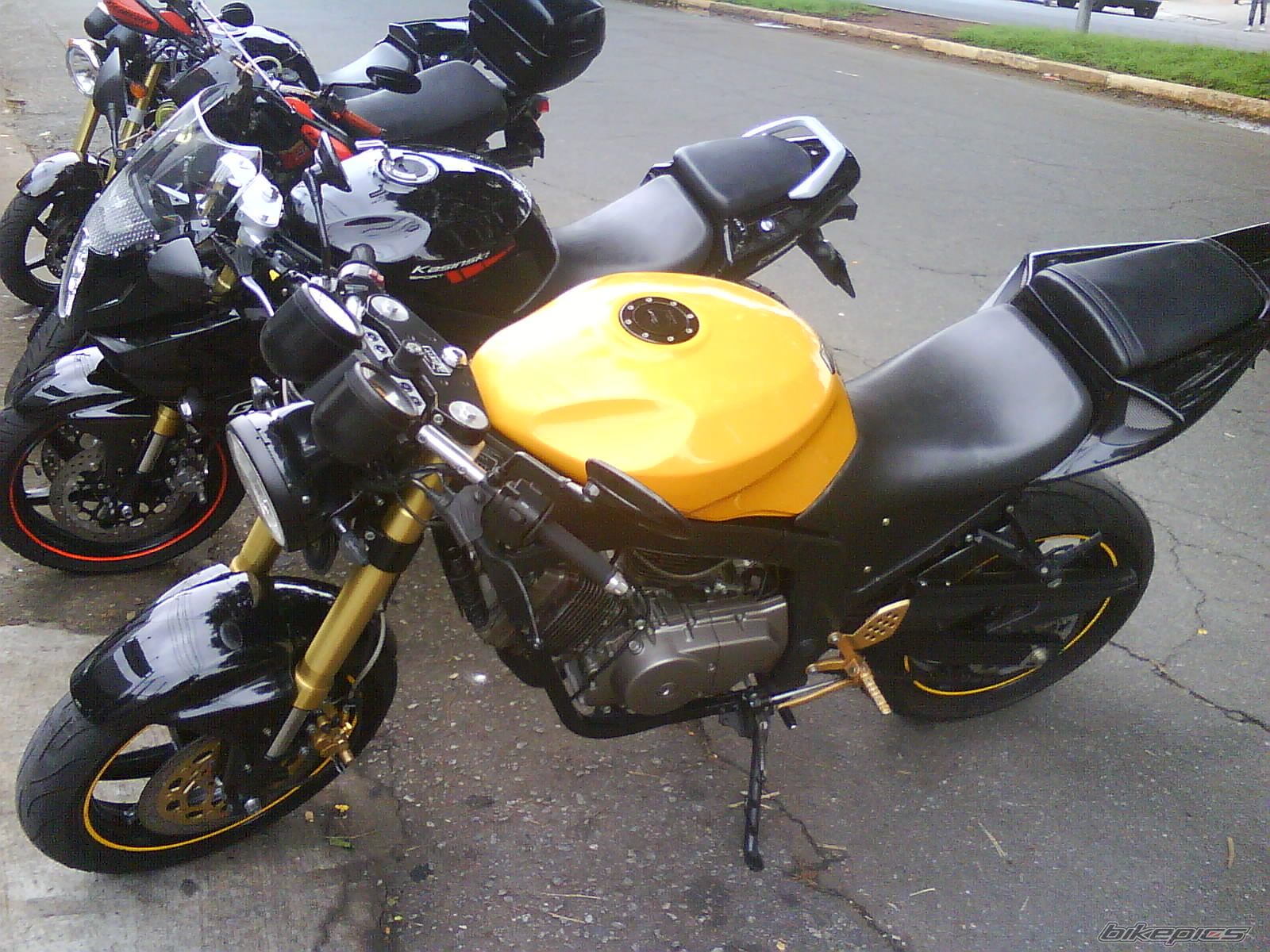 Photo 1574490