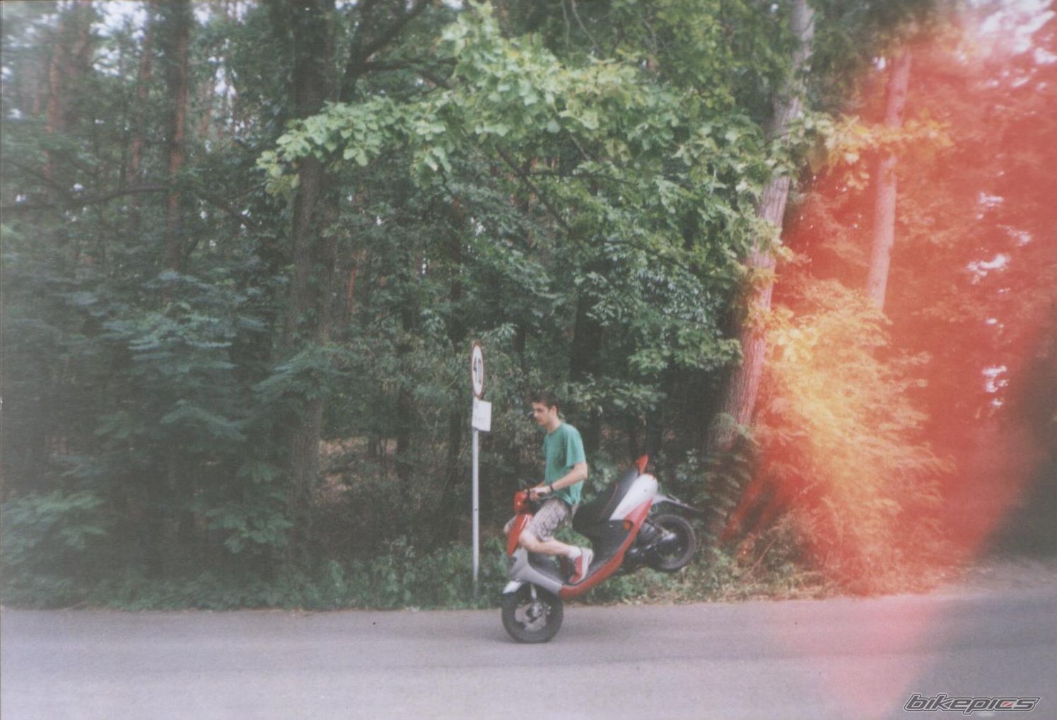 Photo 1574533