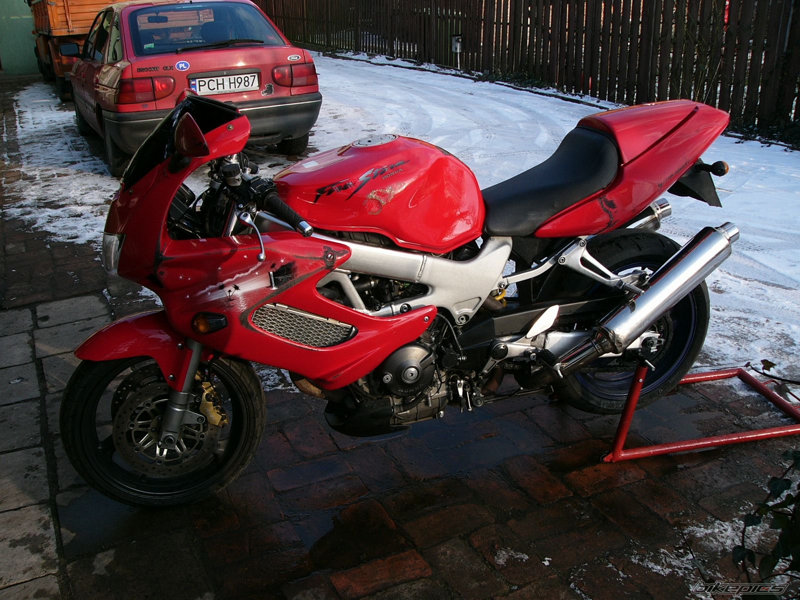 Photo 1574547