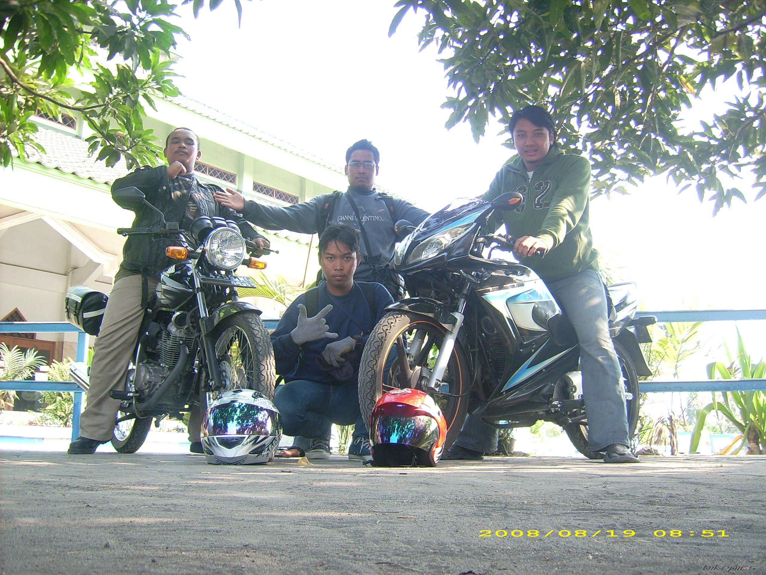 Photo 1574616