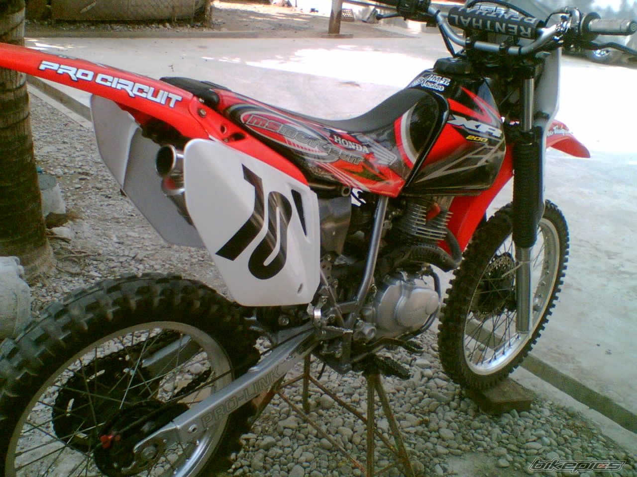 Photo 1574751