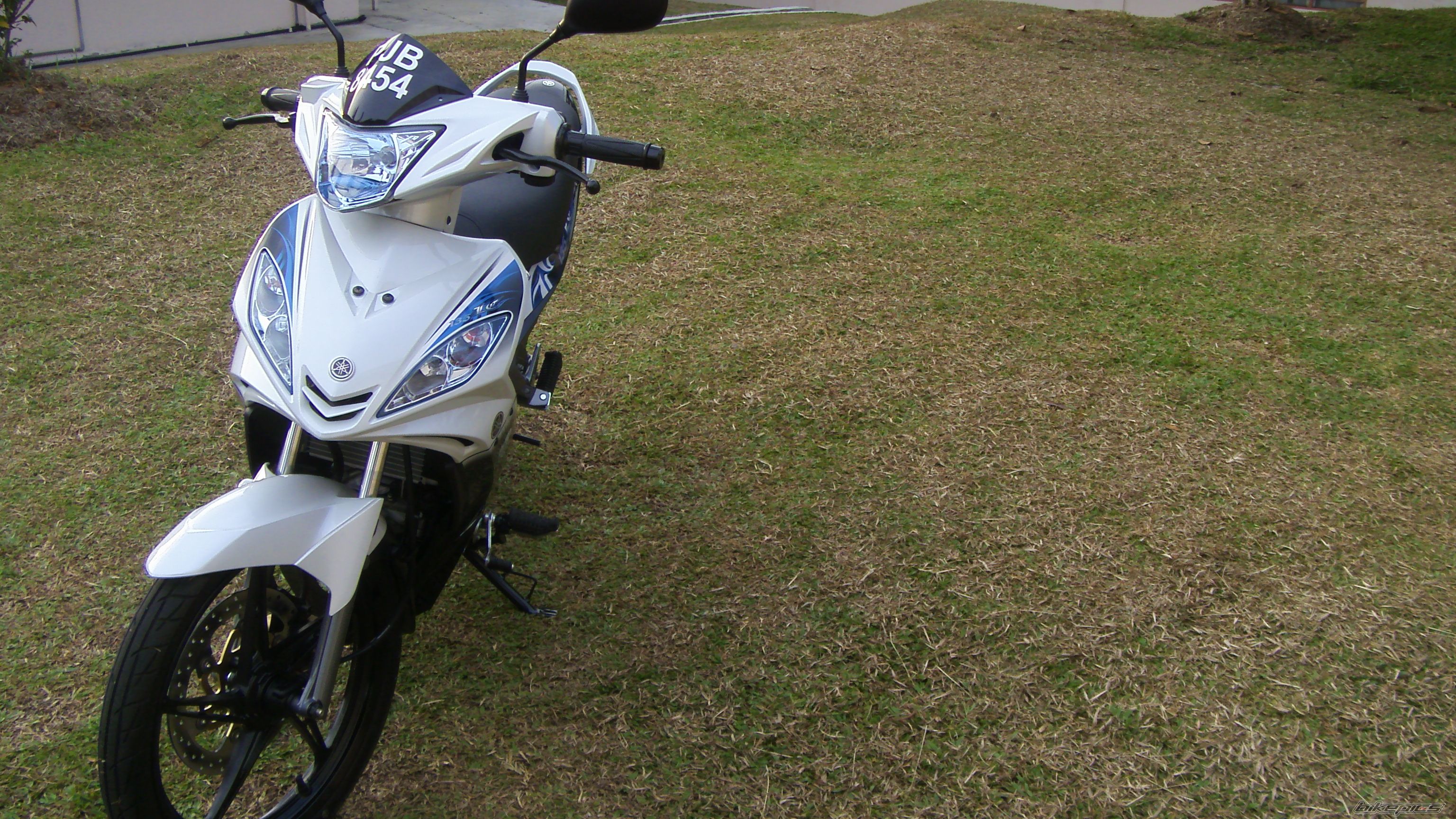 Bike Photo 1574875