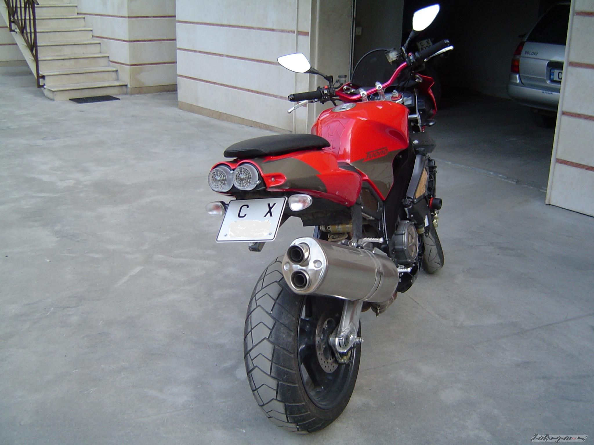 Photo 1575085