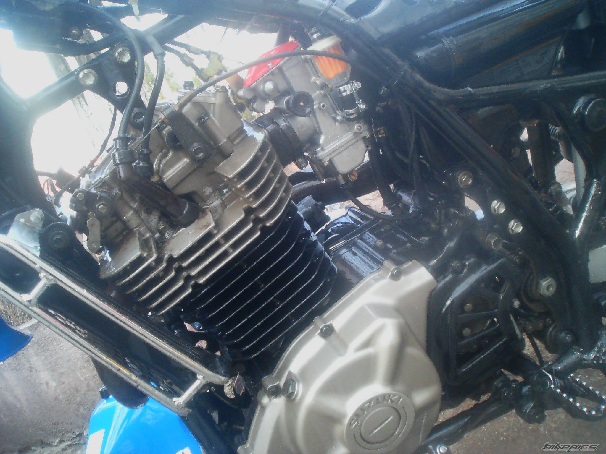 Photo 1575141