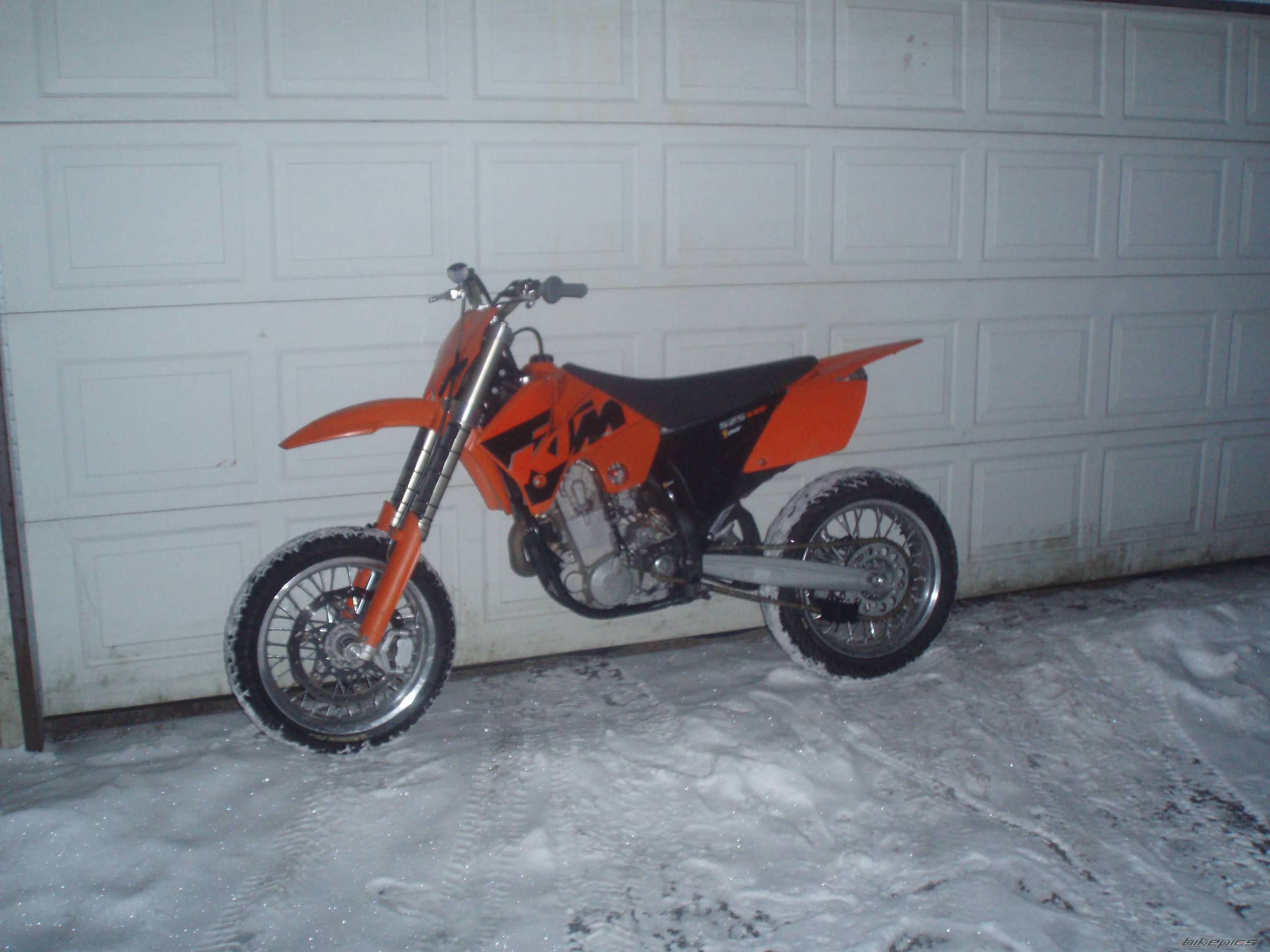 Photo 1575192