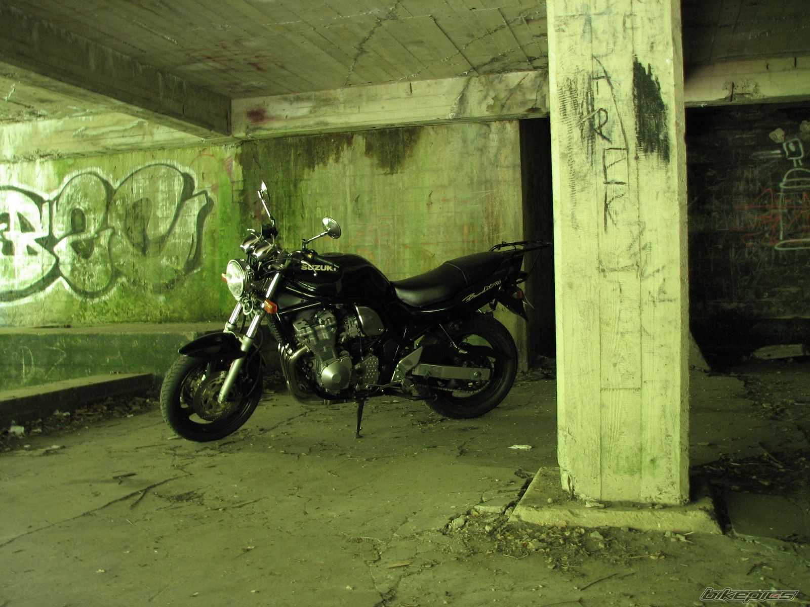Photo 1575289