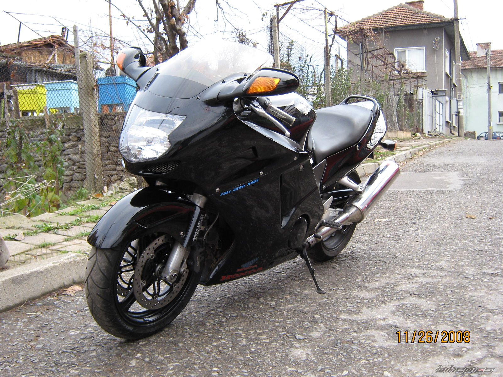 Photo 1575359