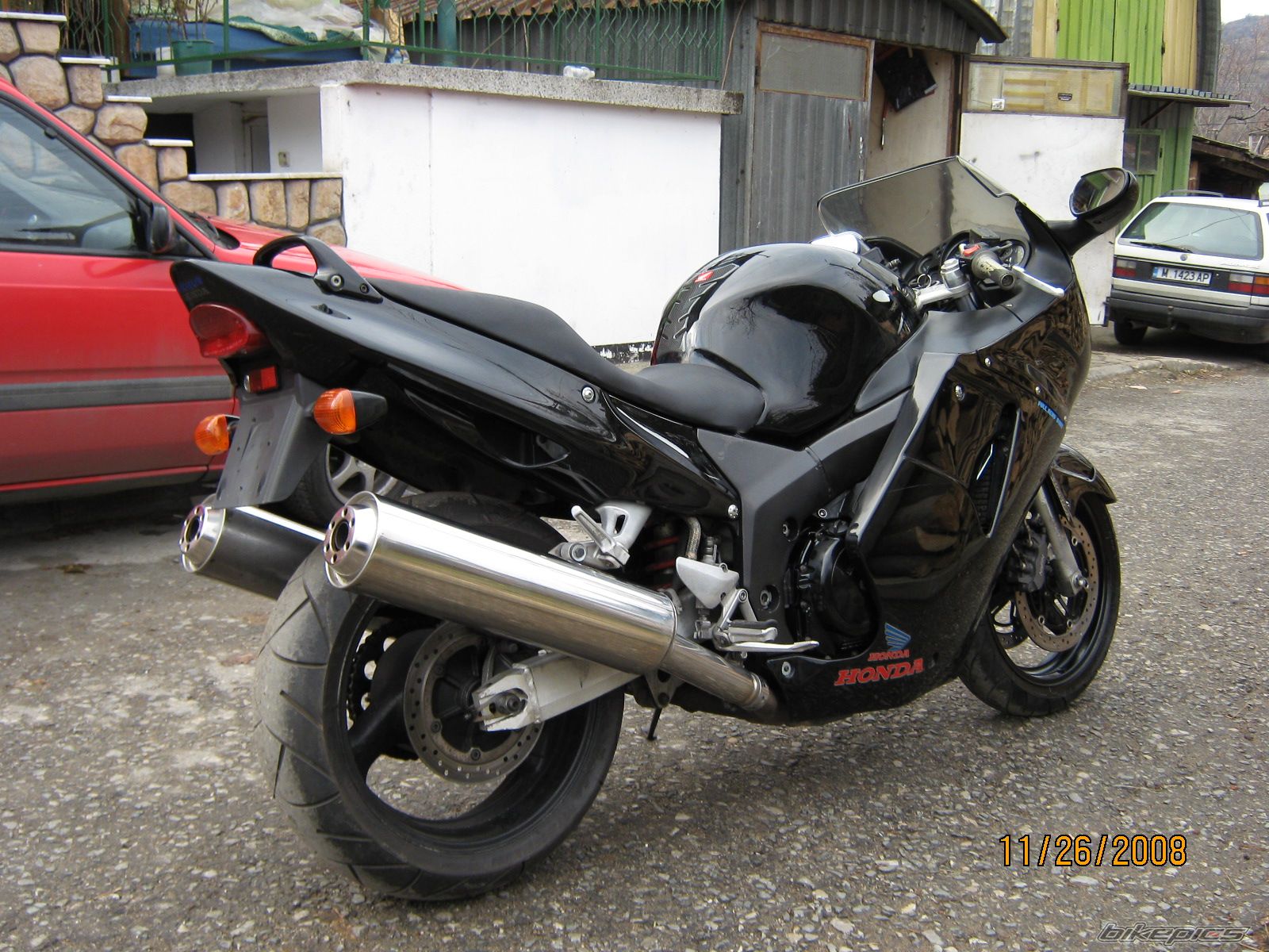 Photo 1575360