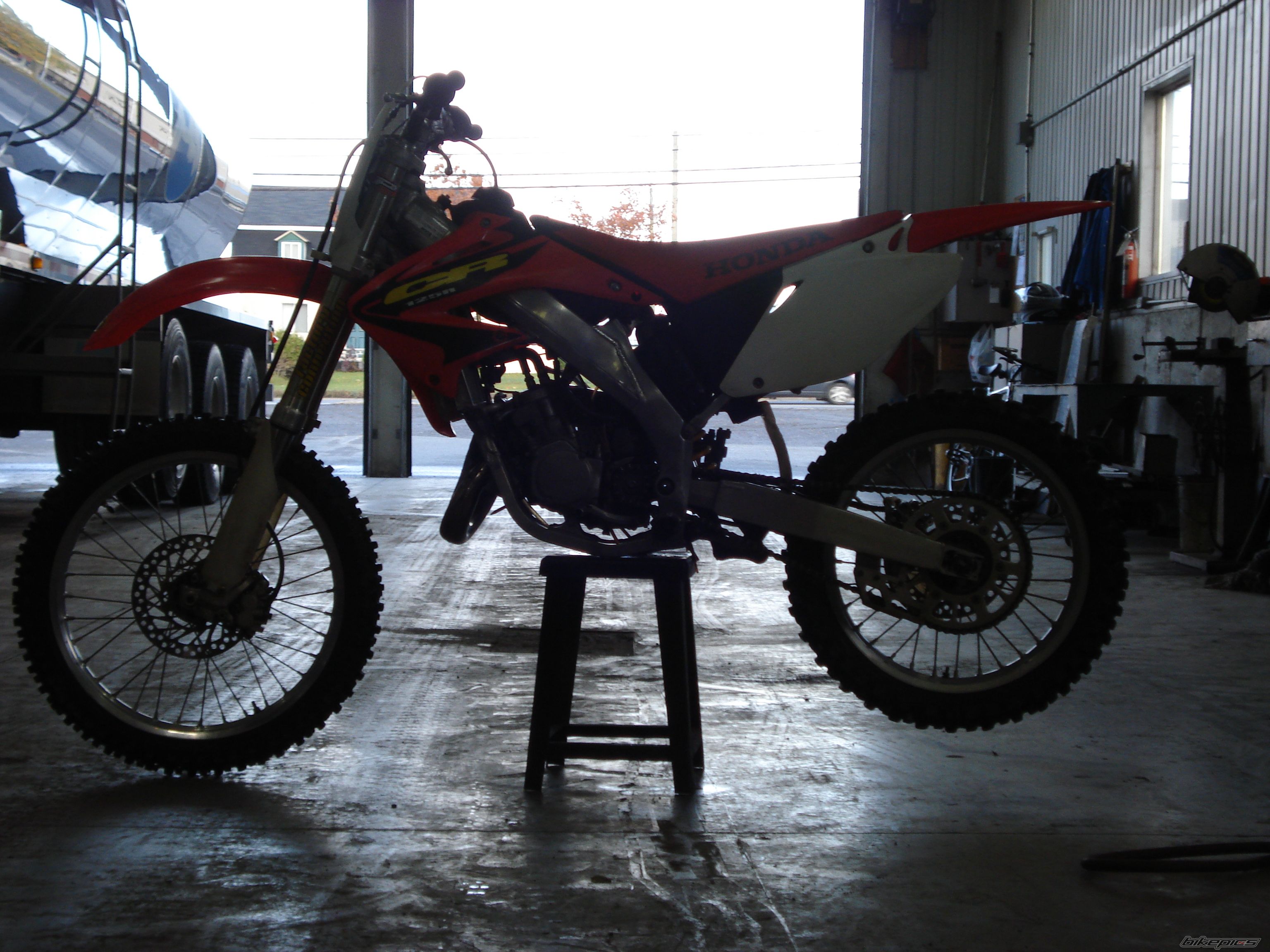 Photo 1575564
