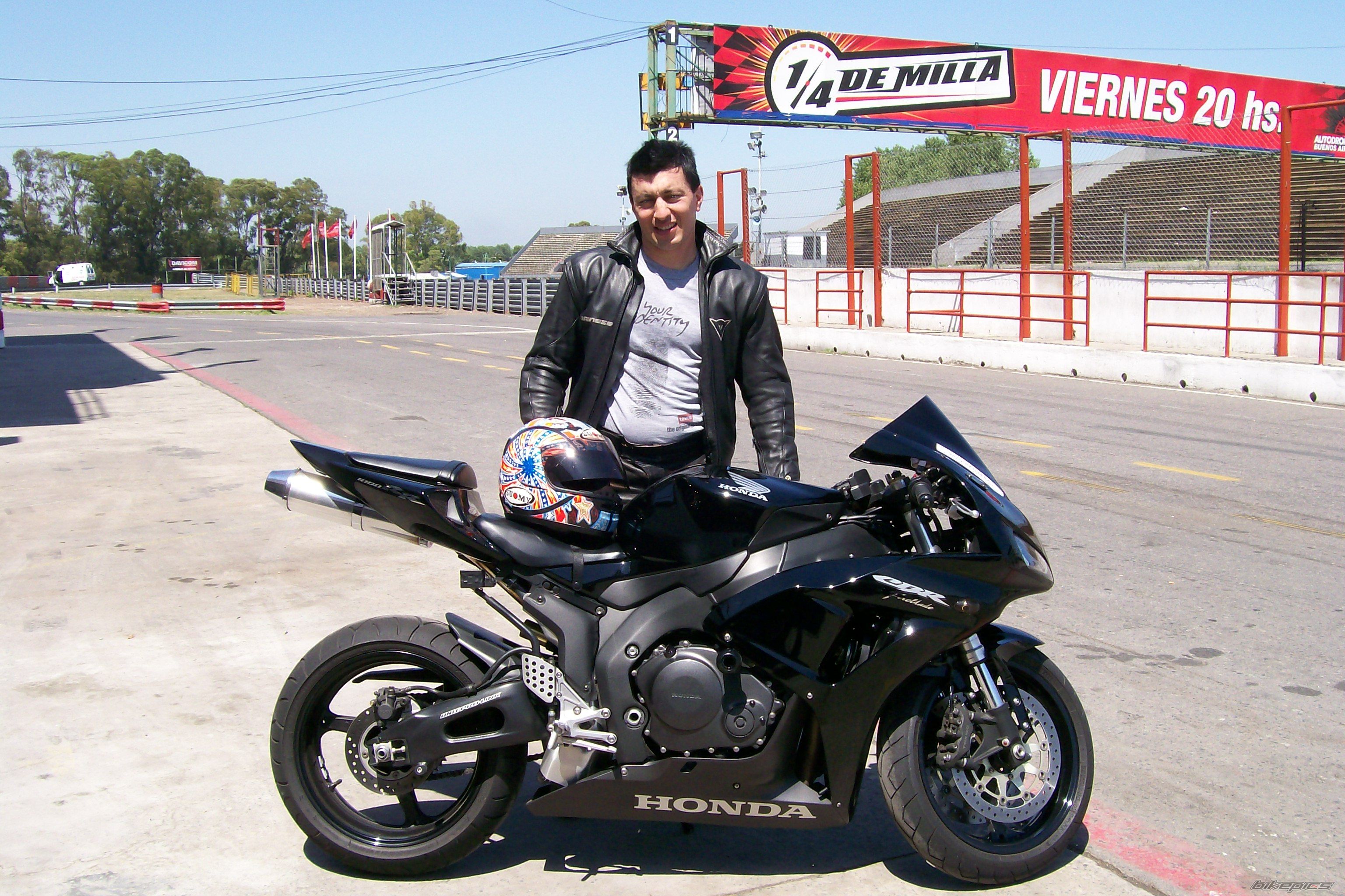 Bike Photo 1575763