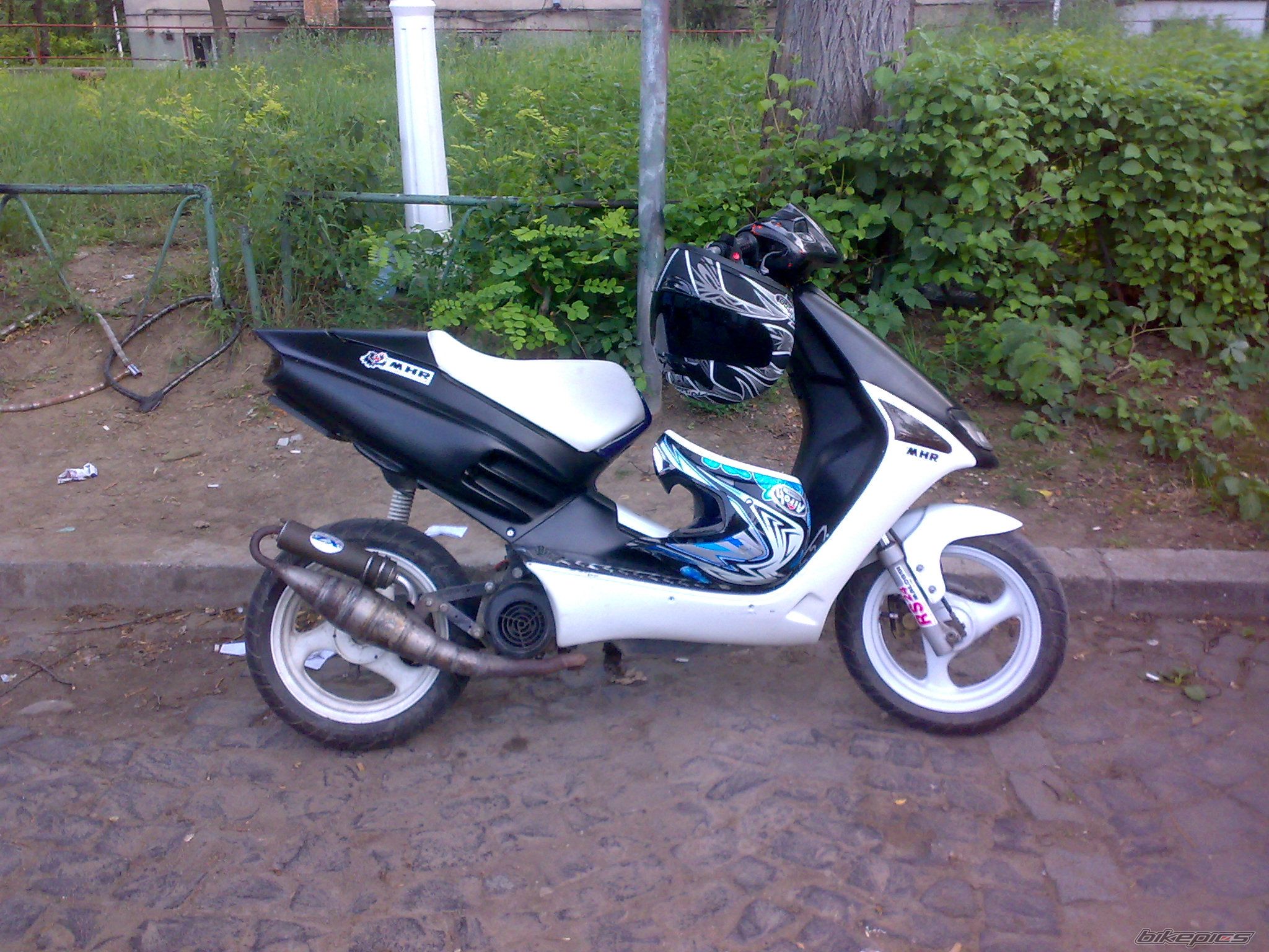 Photo 1575768
