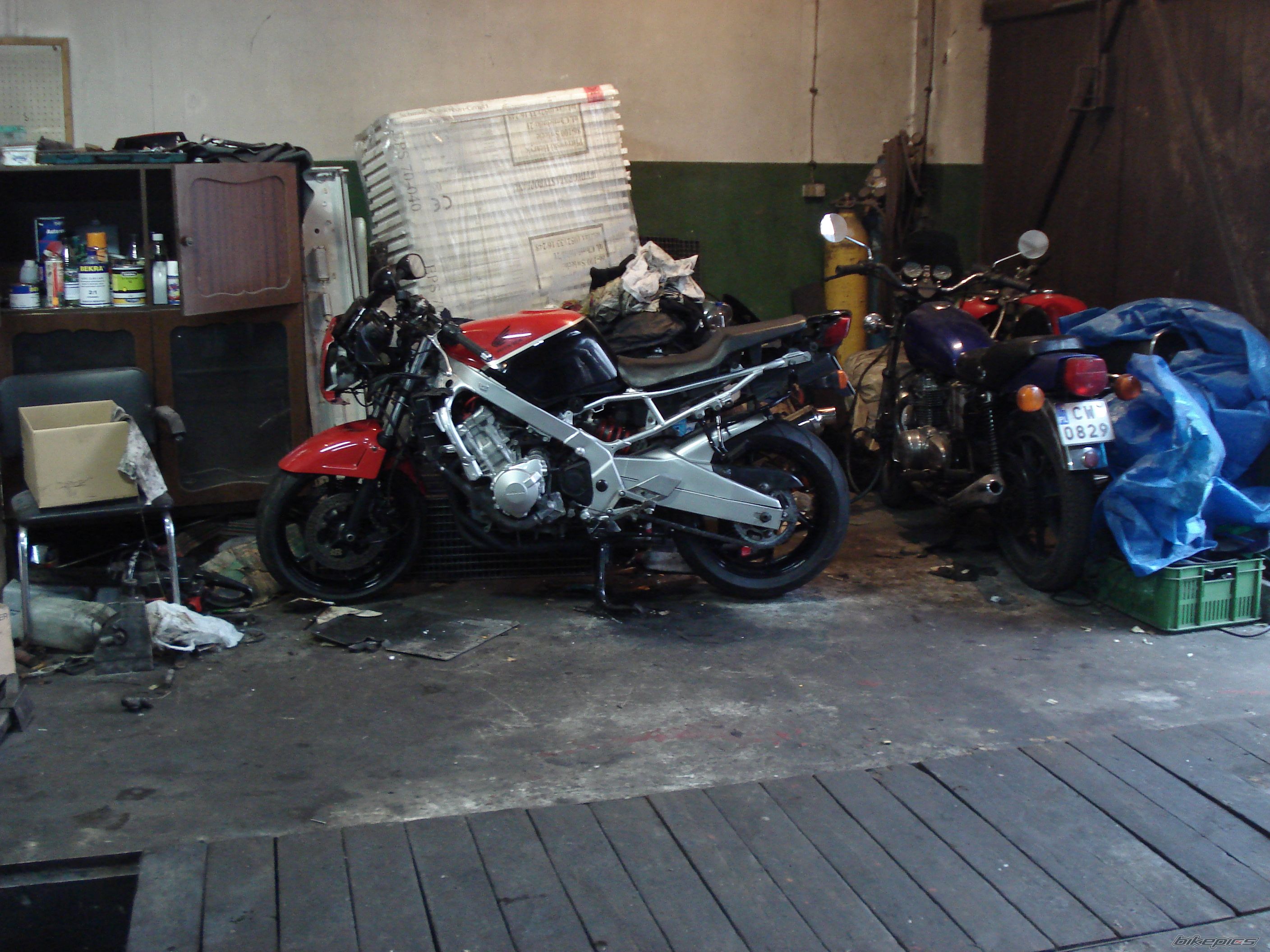 Photo 1575930