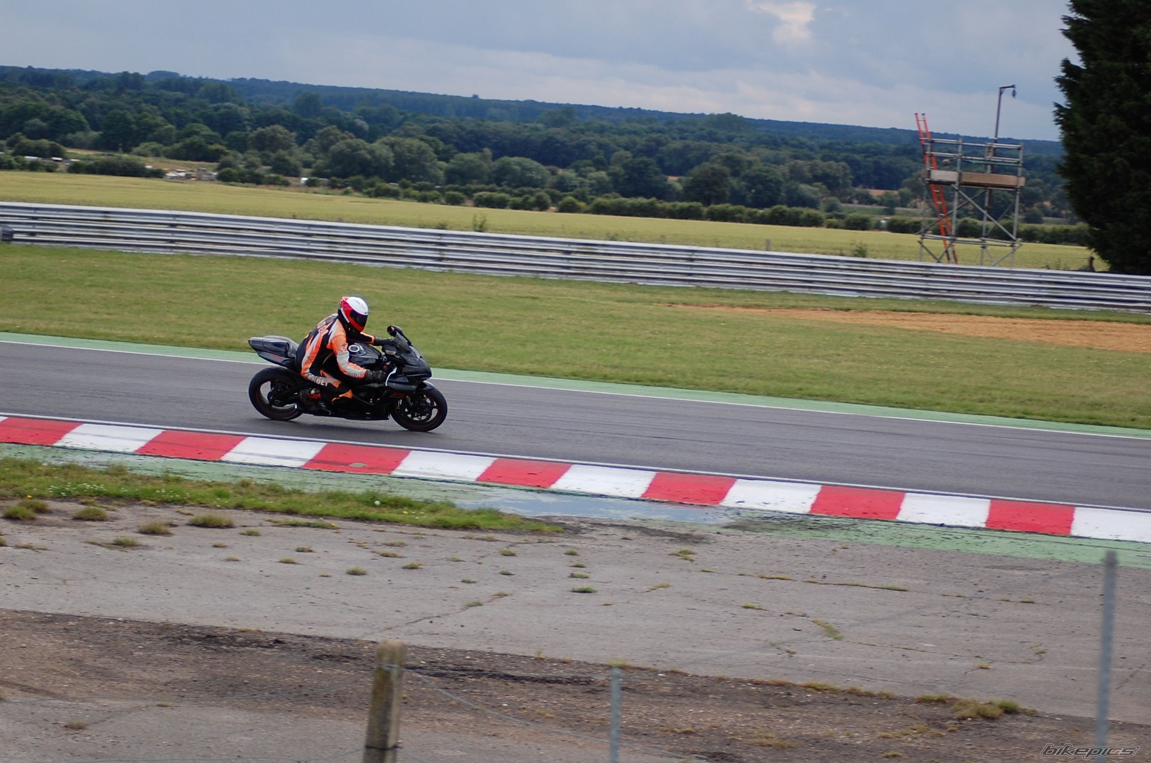 Bike Photo 1576303