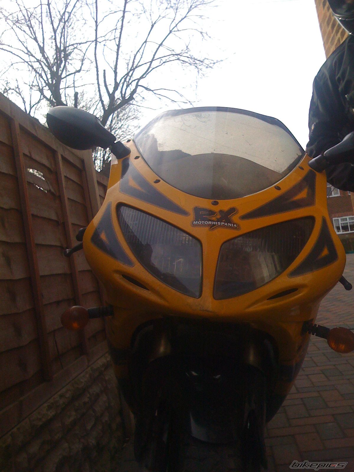 Photo 1576361
