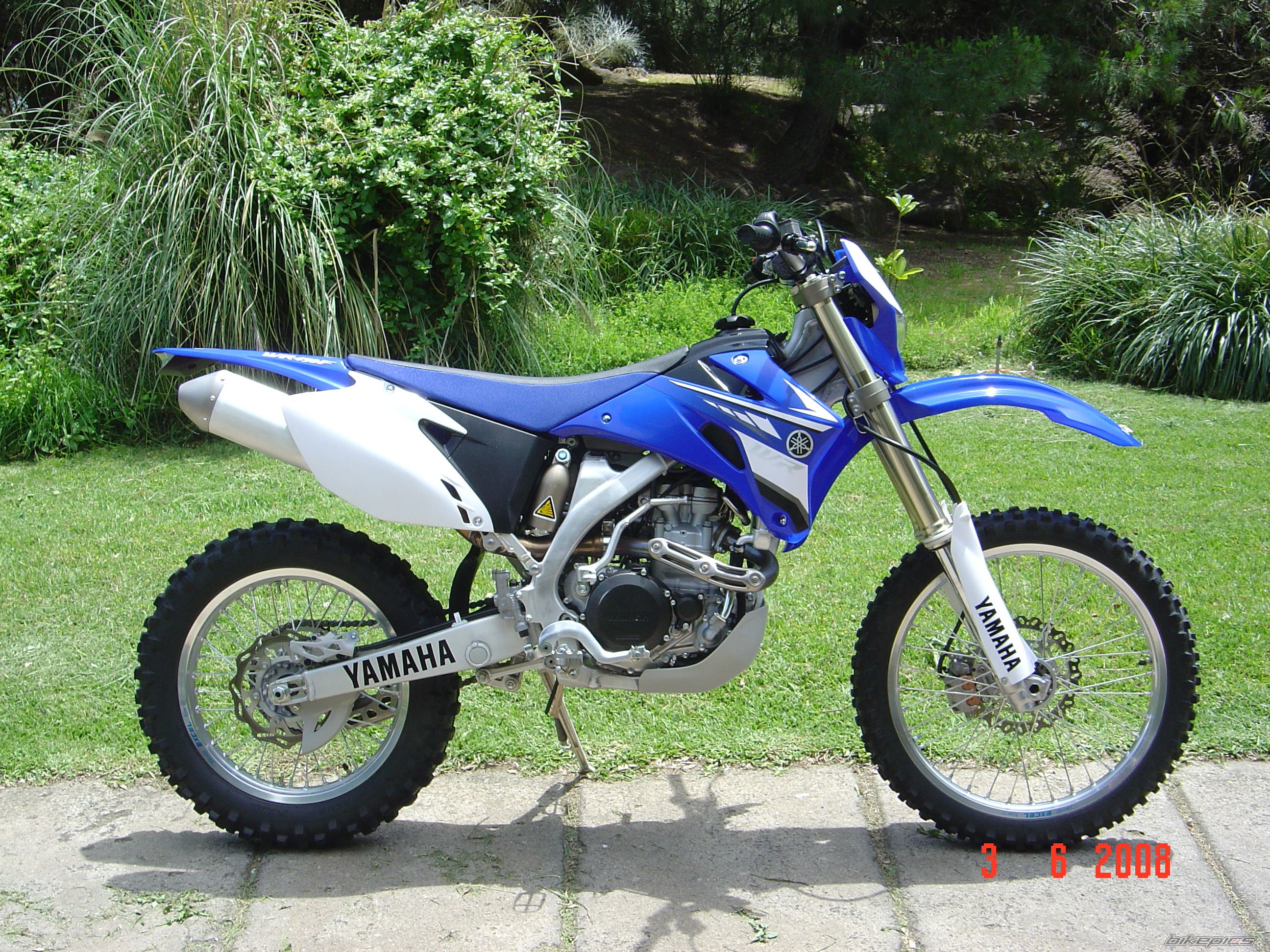 Photo 1576416
