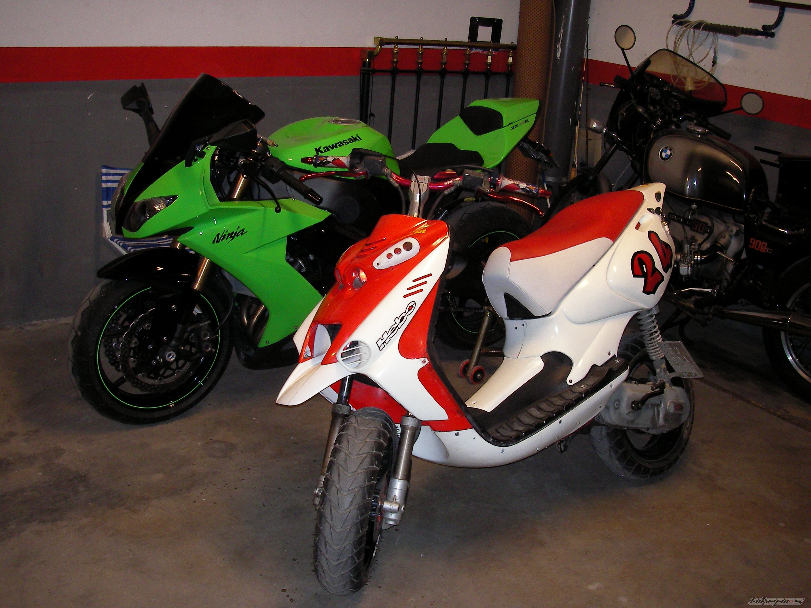 Photo 1576434