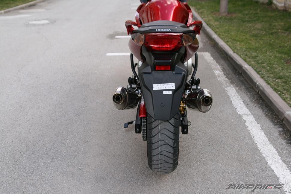Photo 1576636