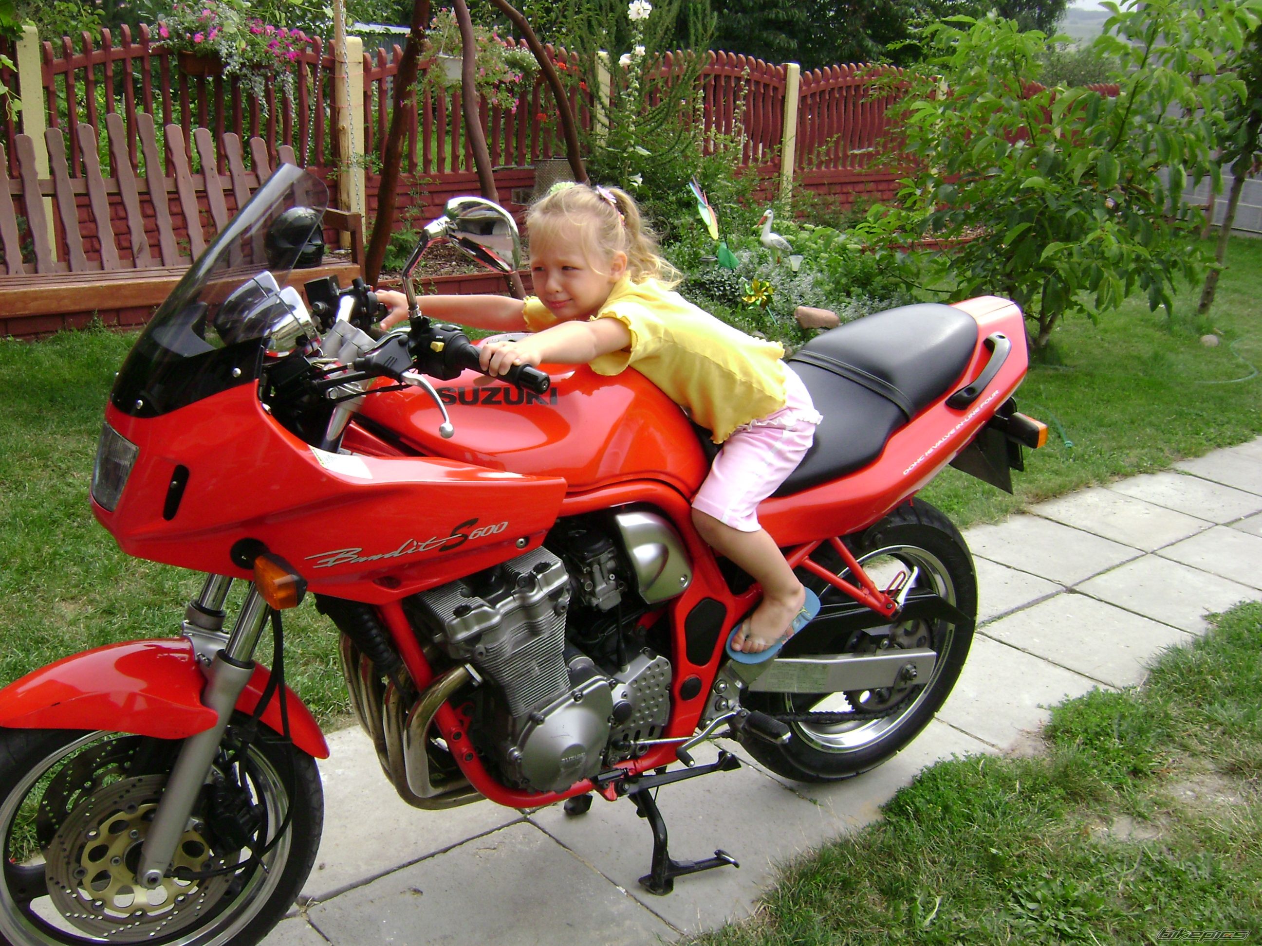 Photo 1576699