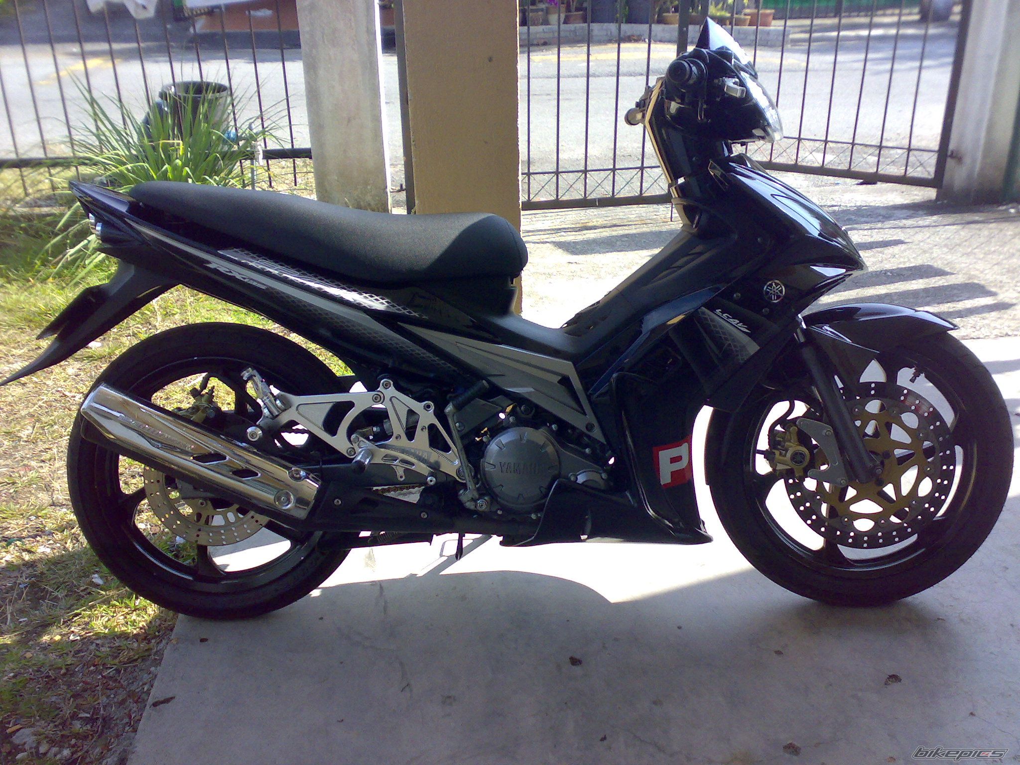 Photo 1576821