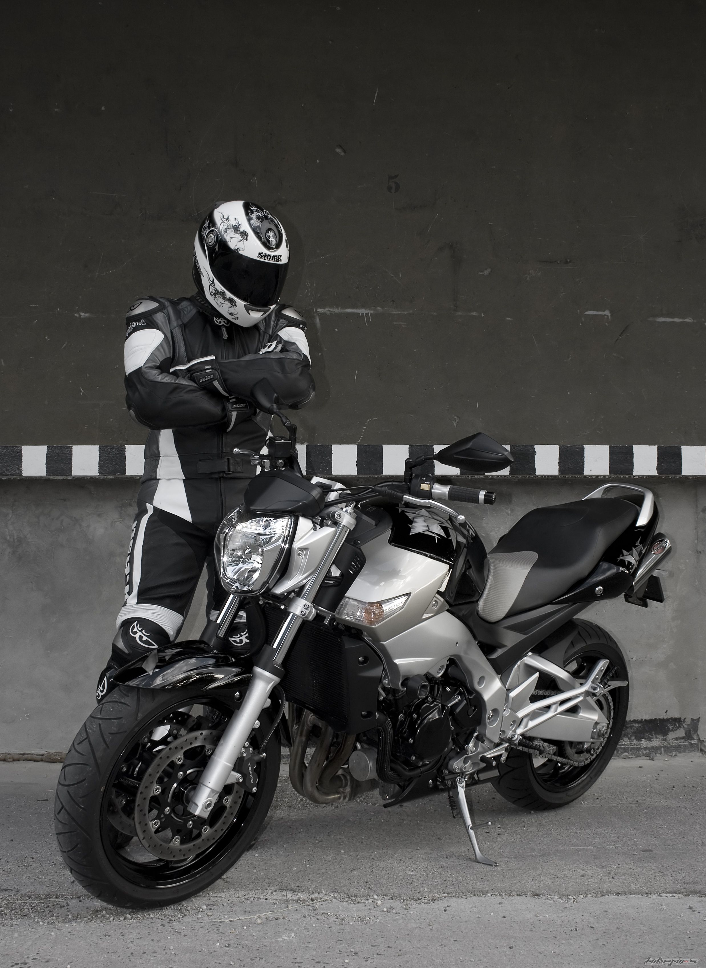Bike Photo 1576845