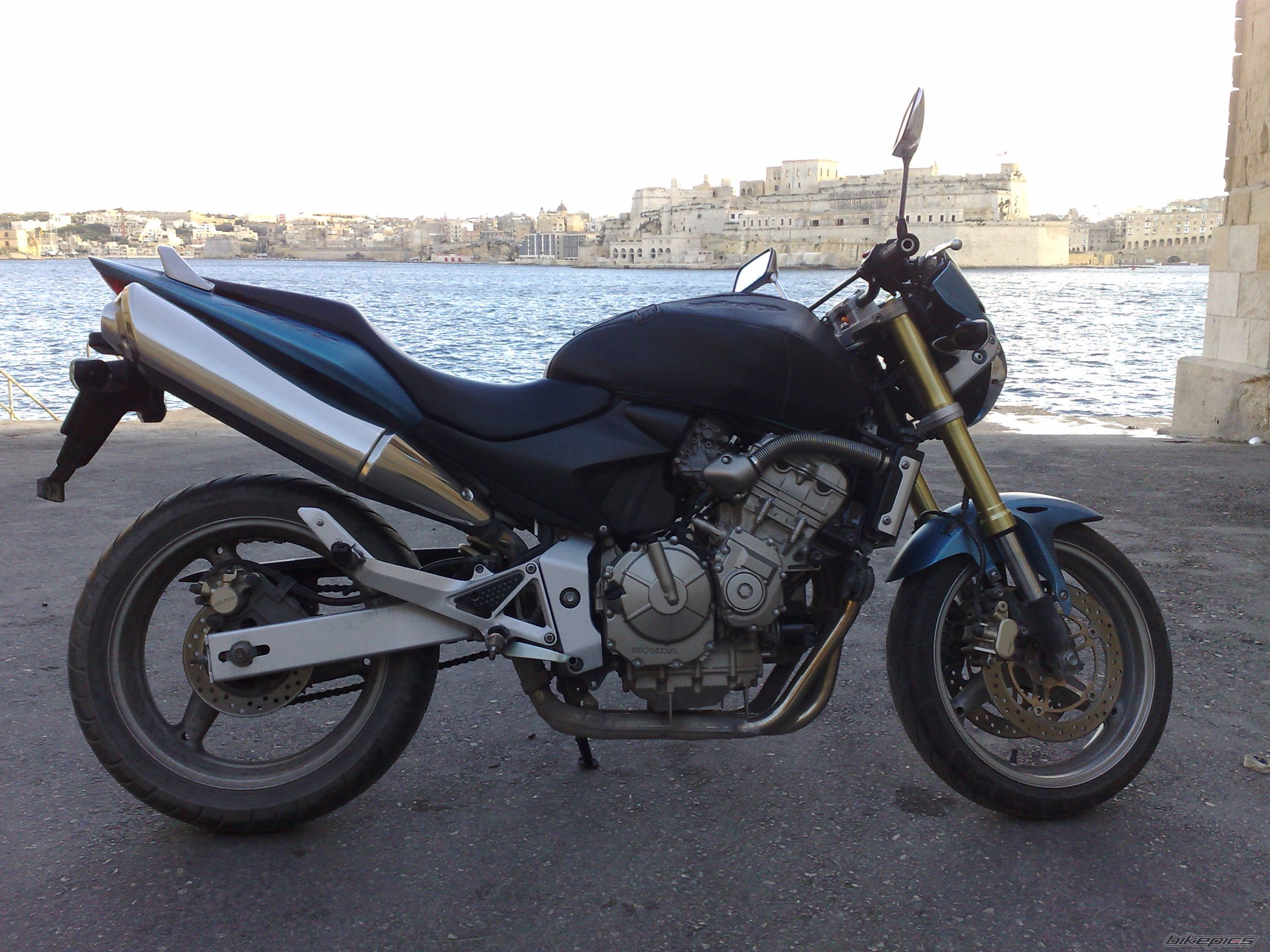 Photo 1576859