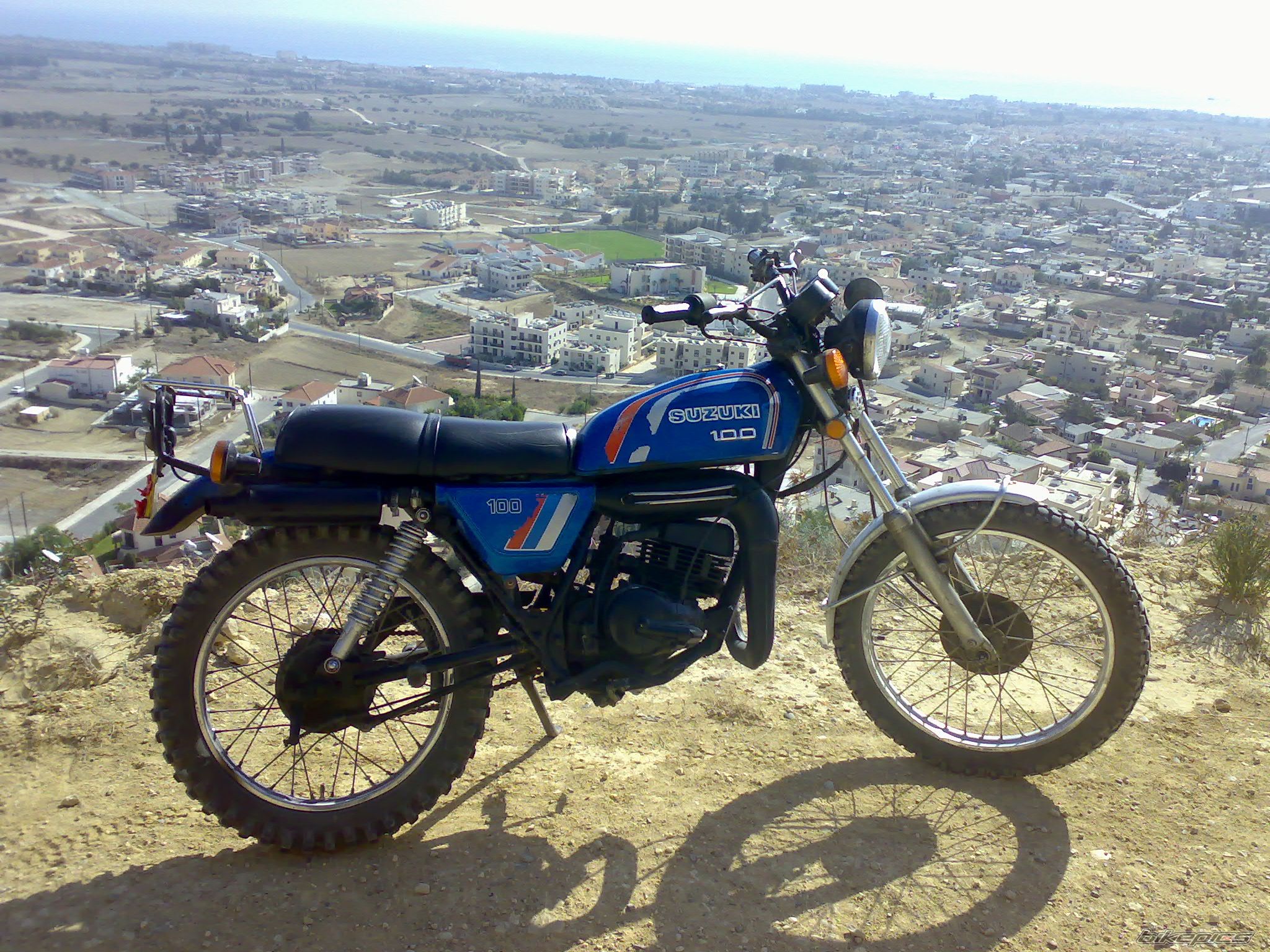 Photo 1576899