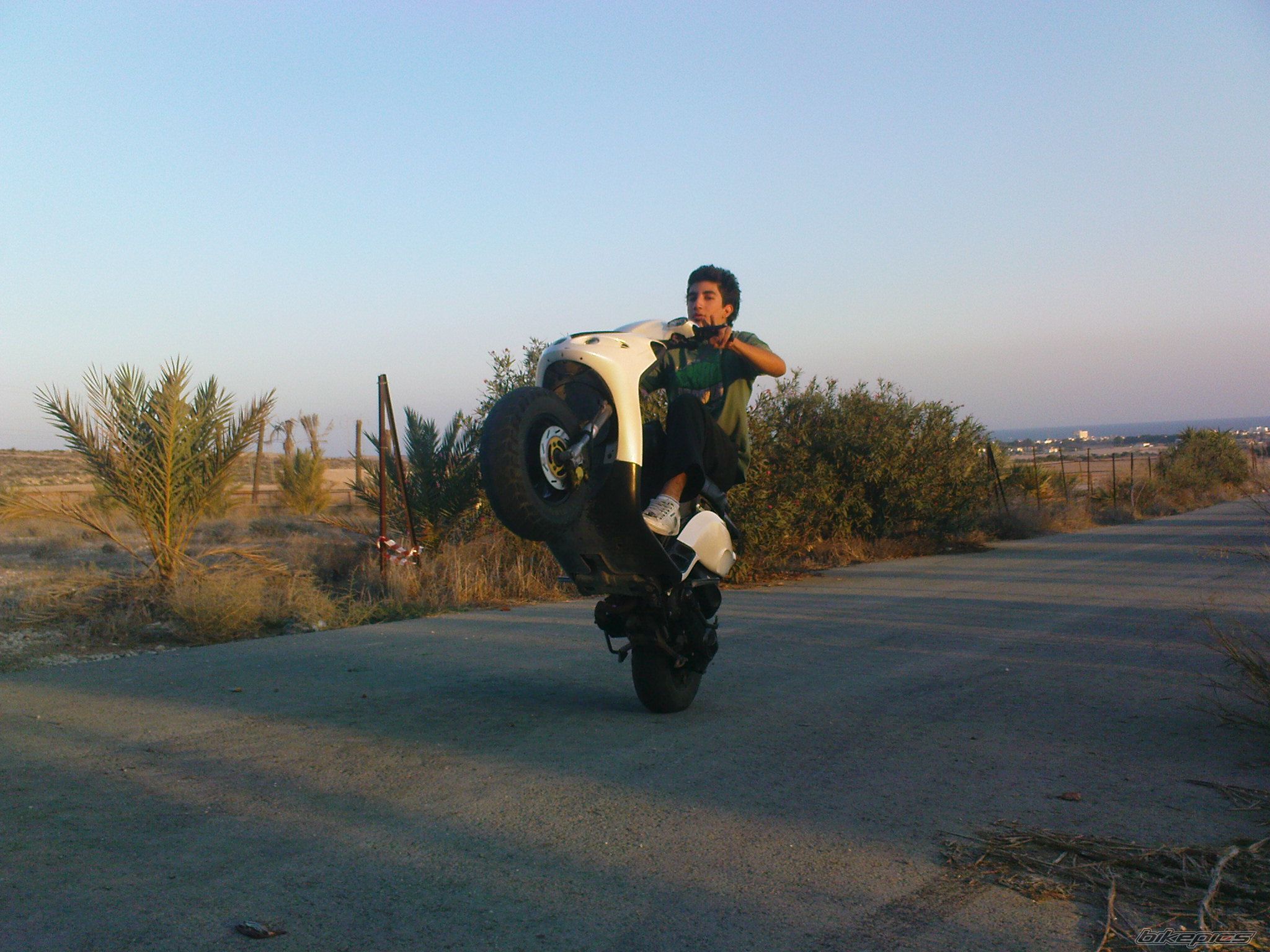 Photo 1576913