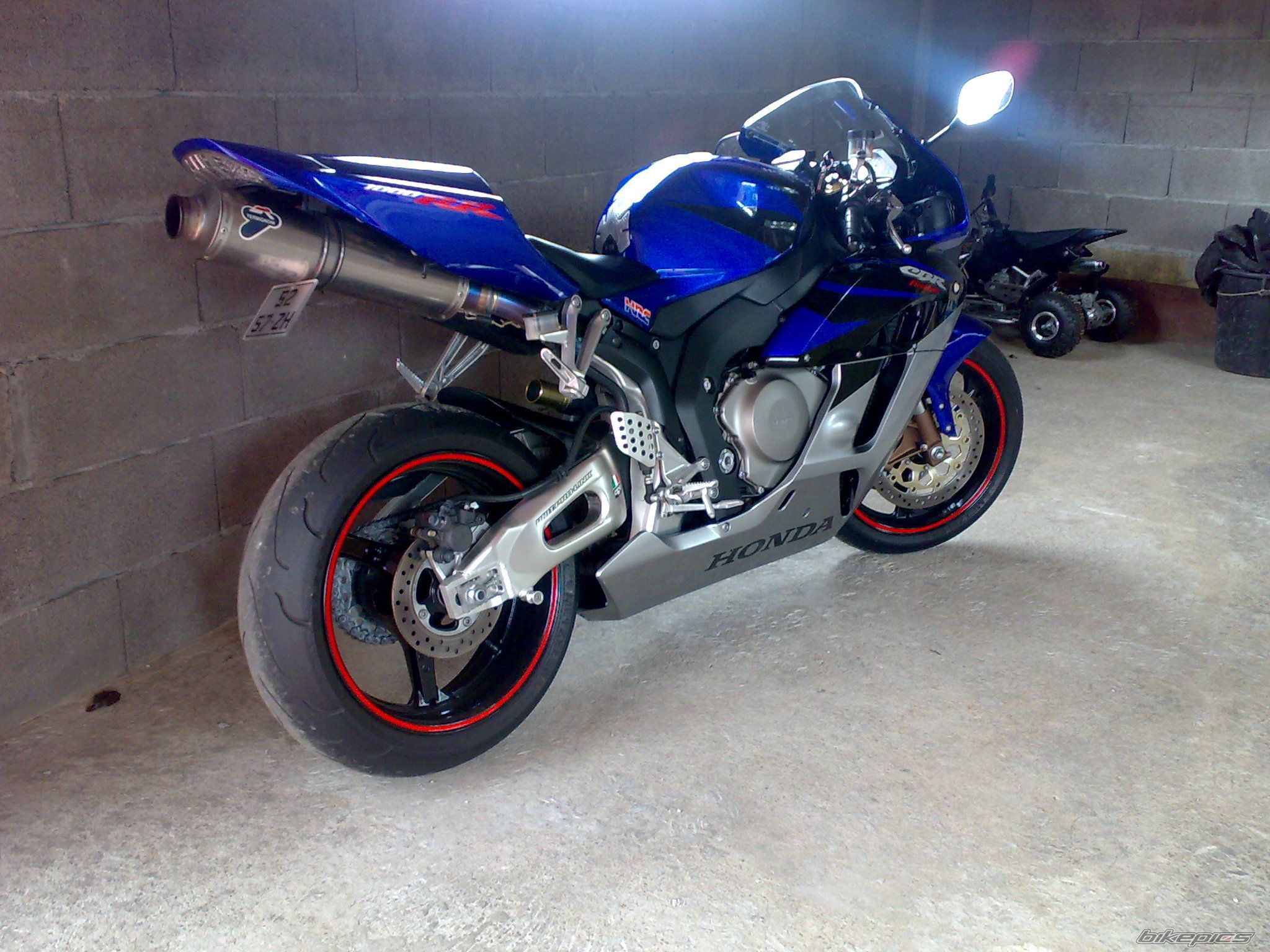 Photo 1576914