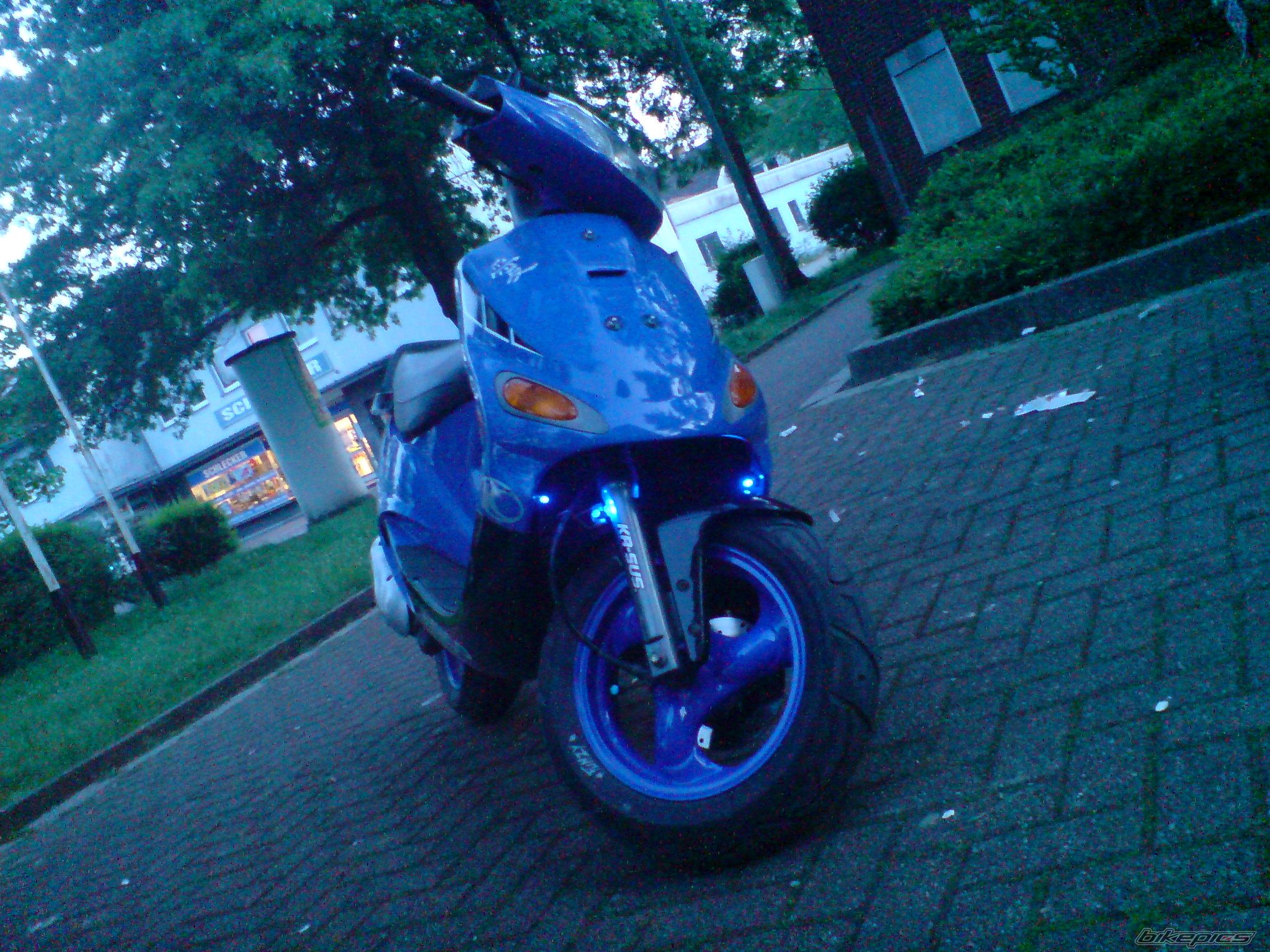 Photo 1576977