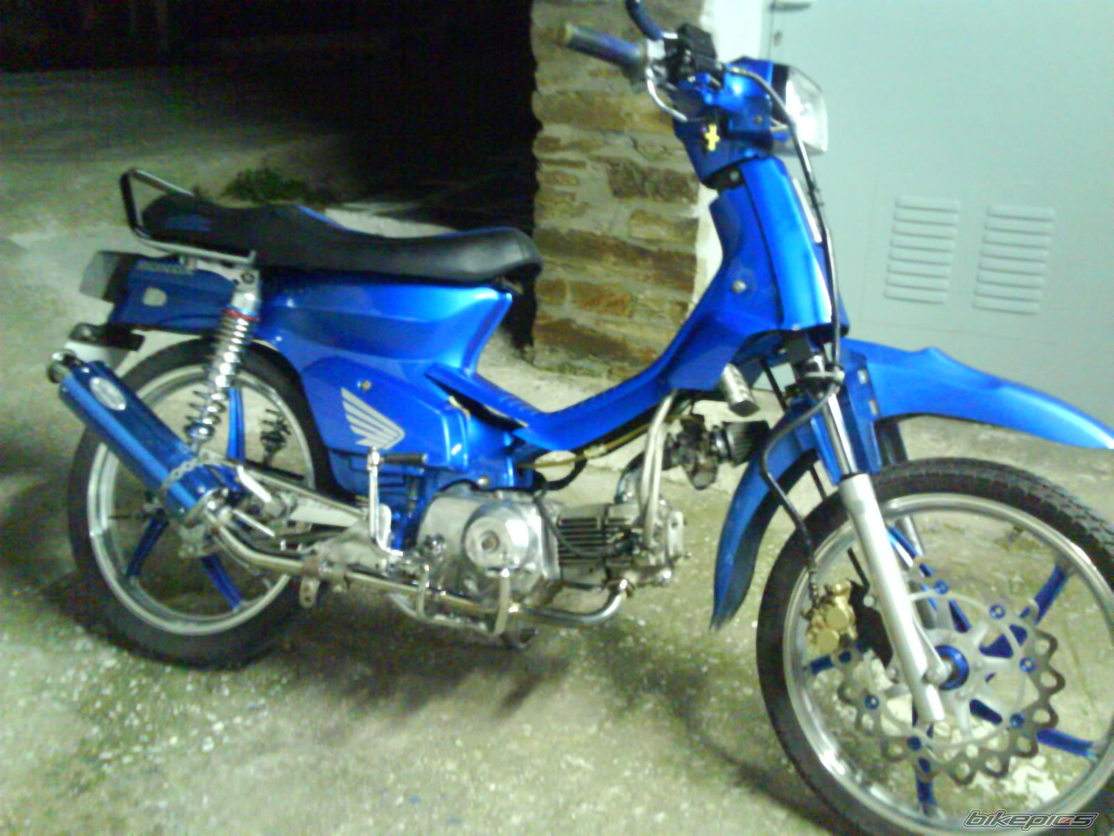 Photo 1577068