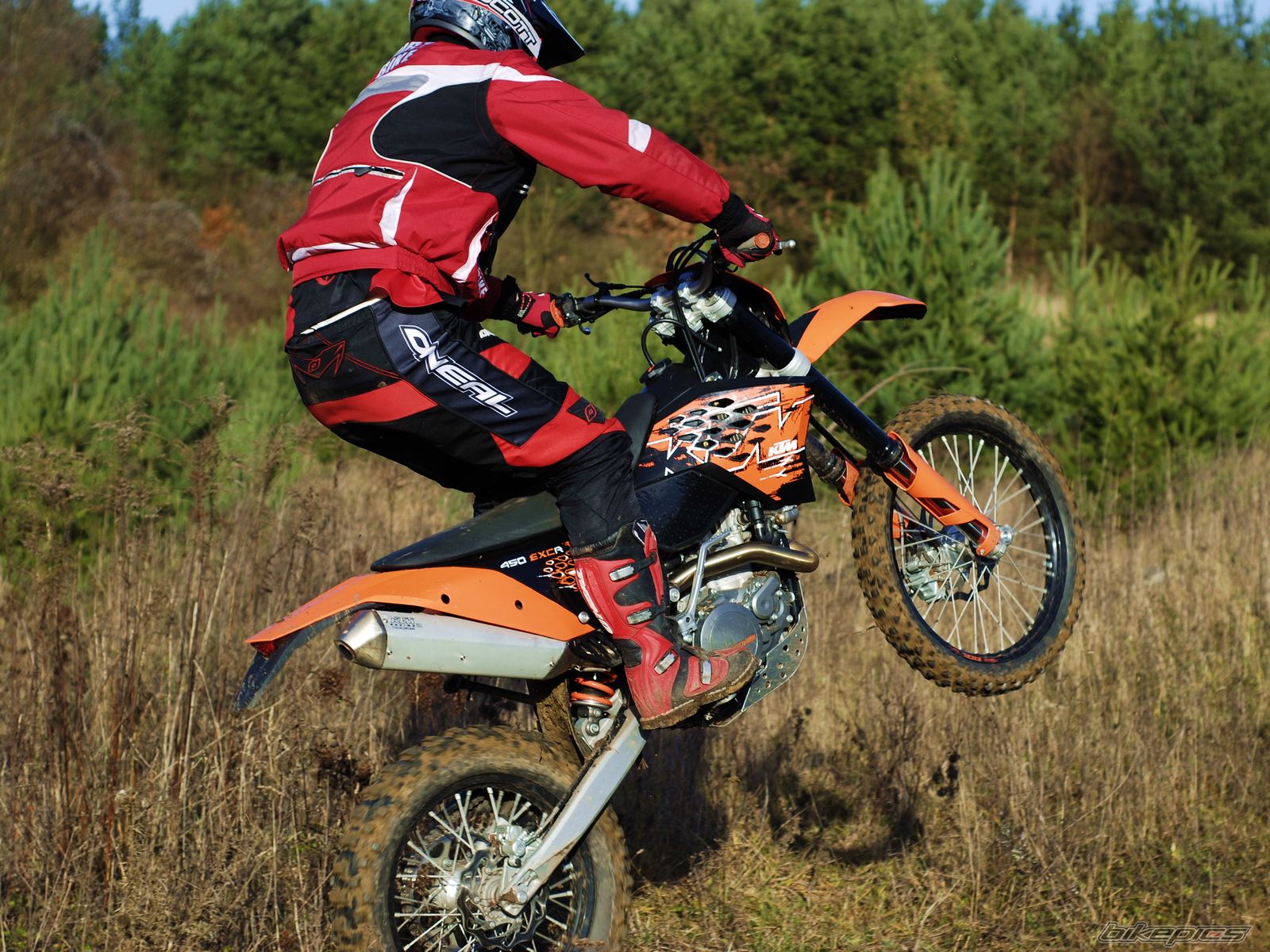 Photo 1577335