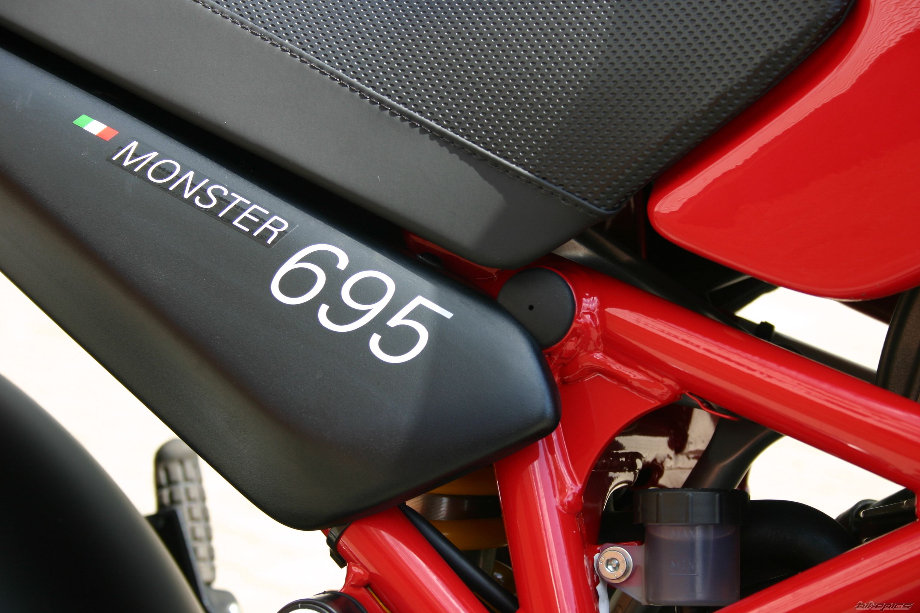 Bike Photo 1577392