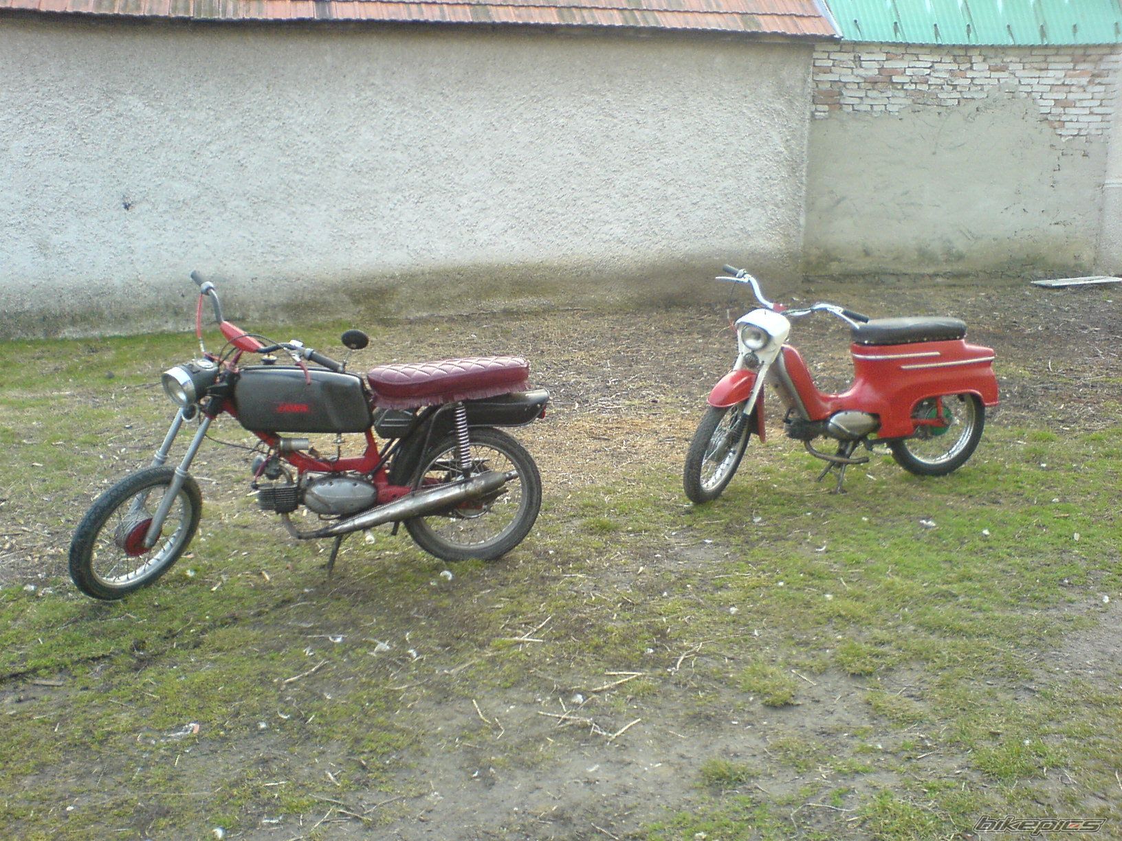 Photo 1577656