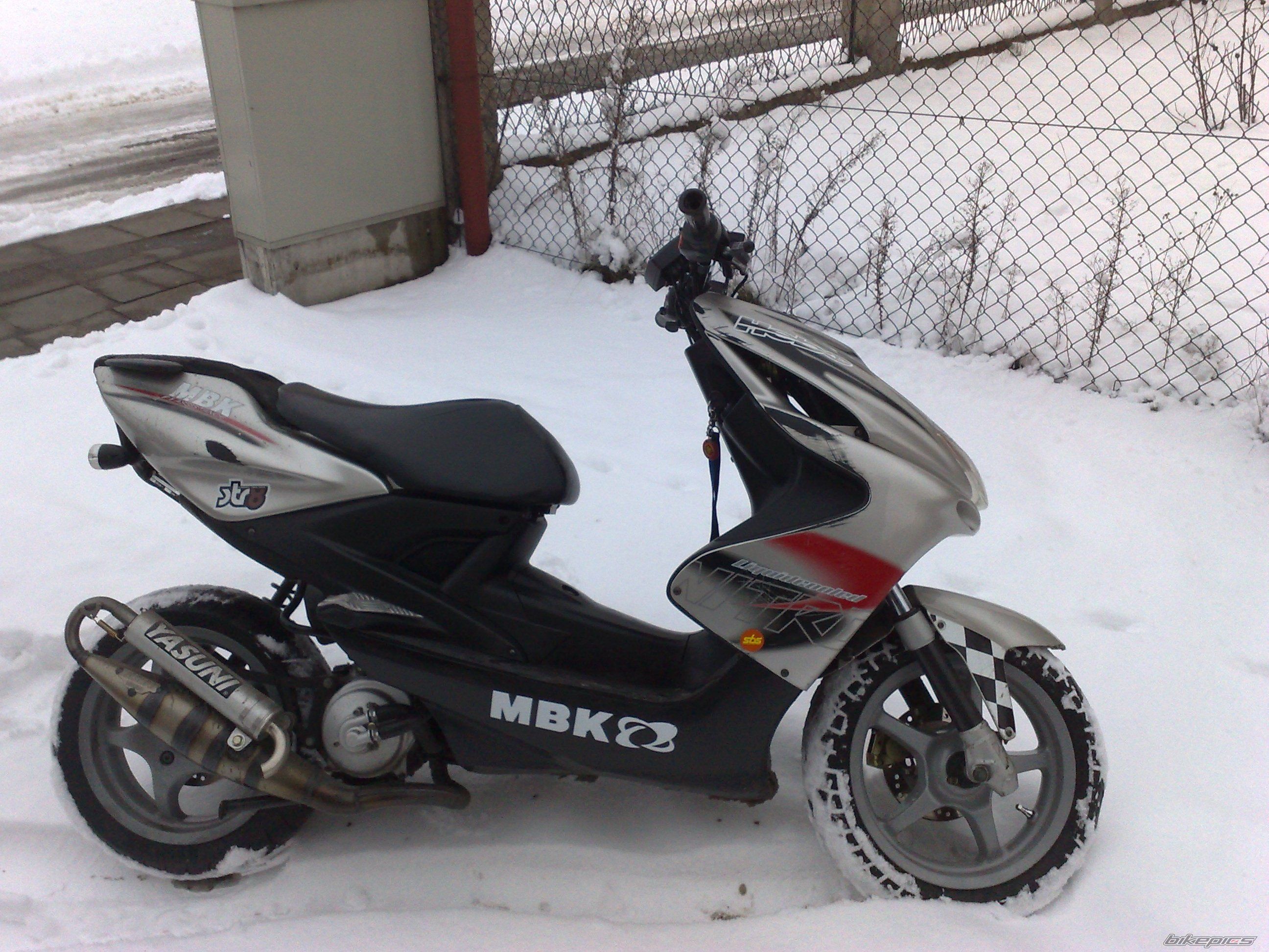 Photo 1577809