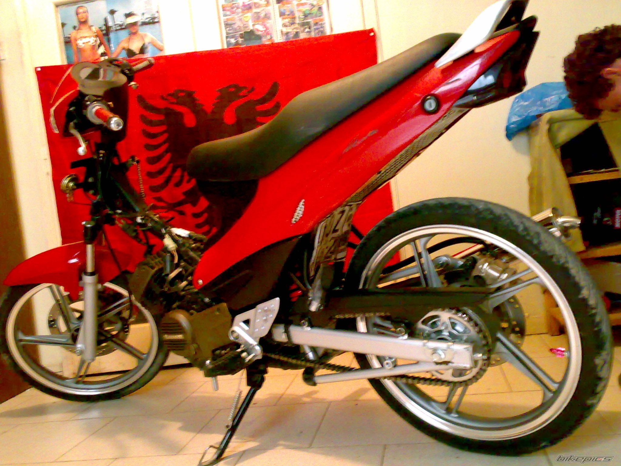 Photo 1577814