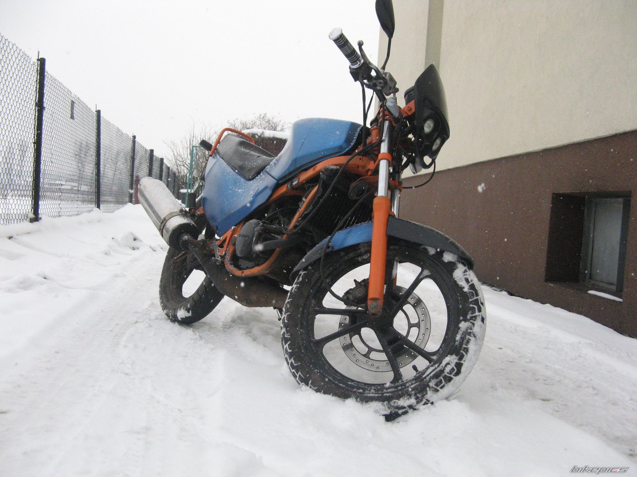 Photo 1577828