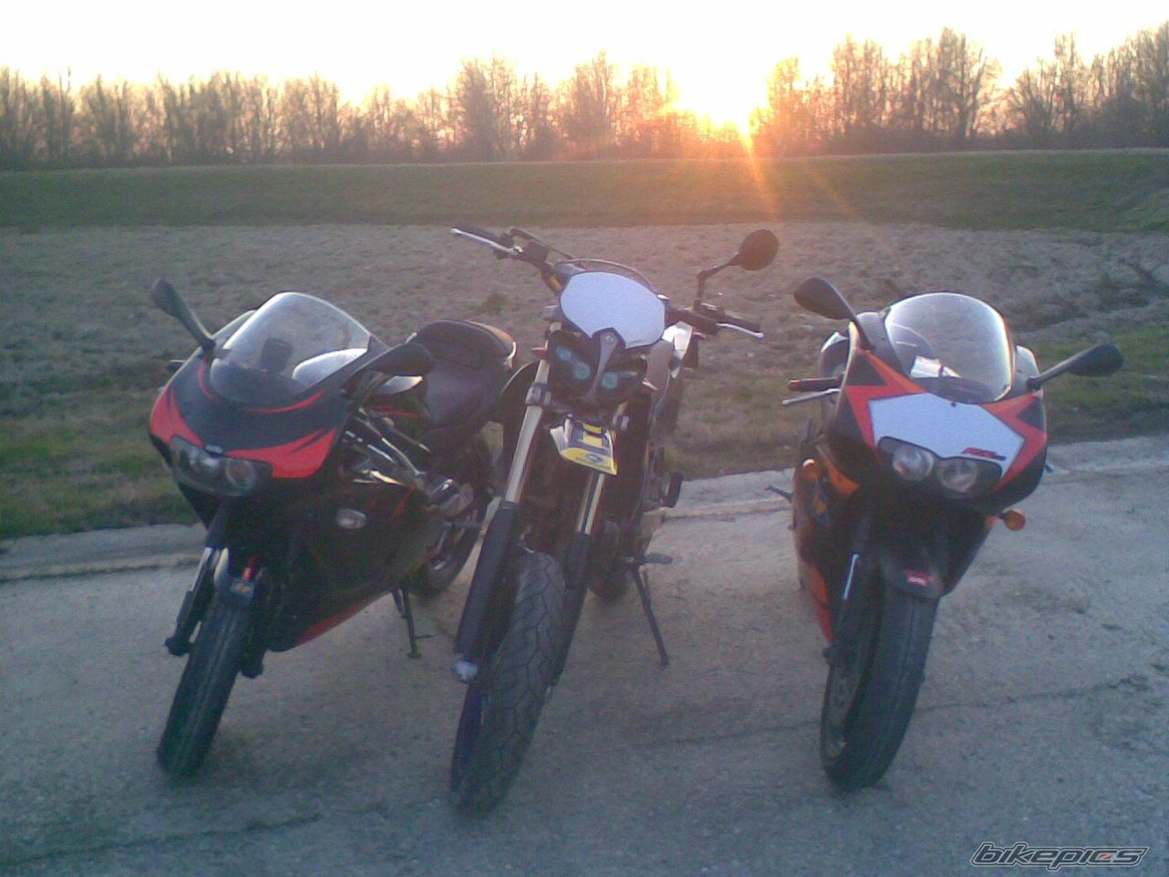 Photo 1578097