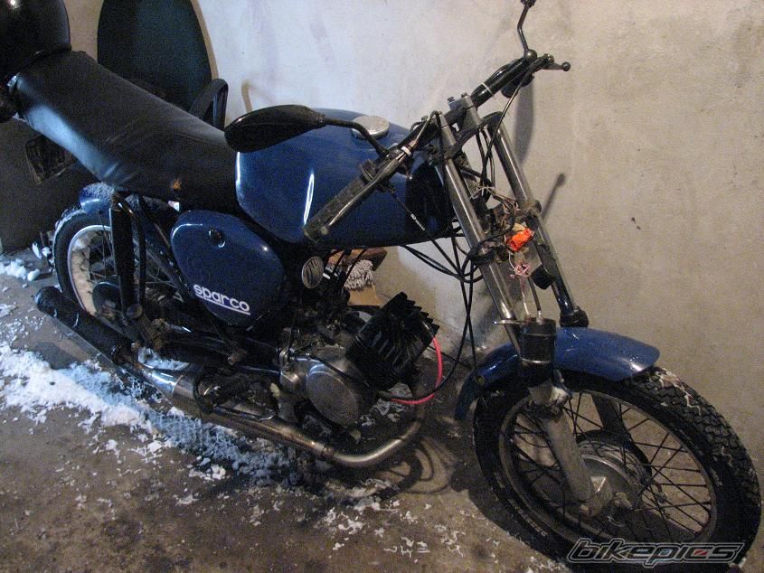 Photo 1578527